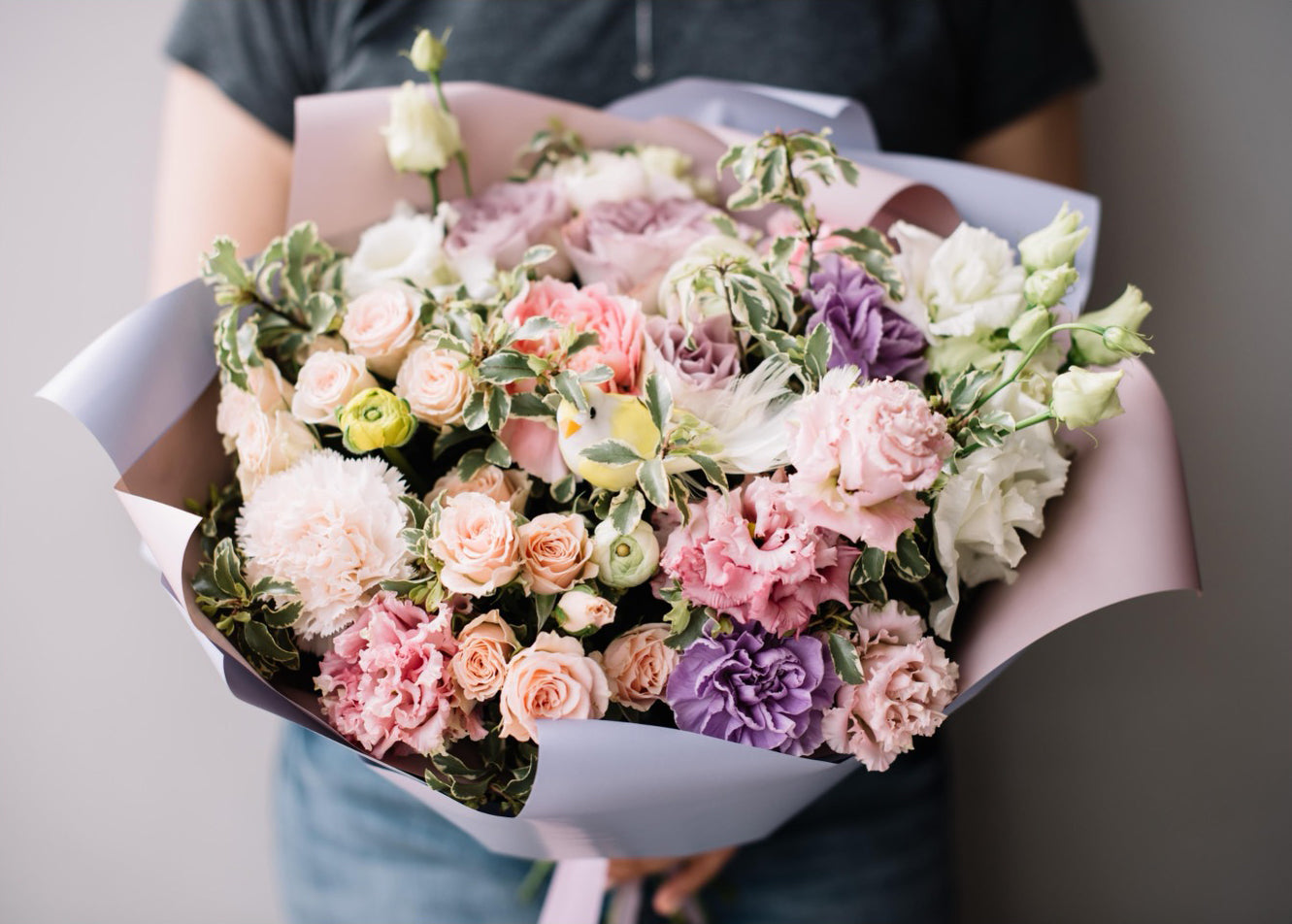 ペールトーンの優しいブーケ